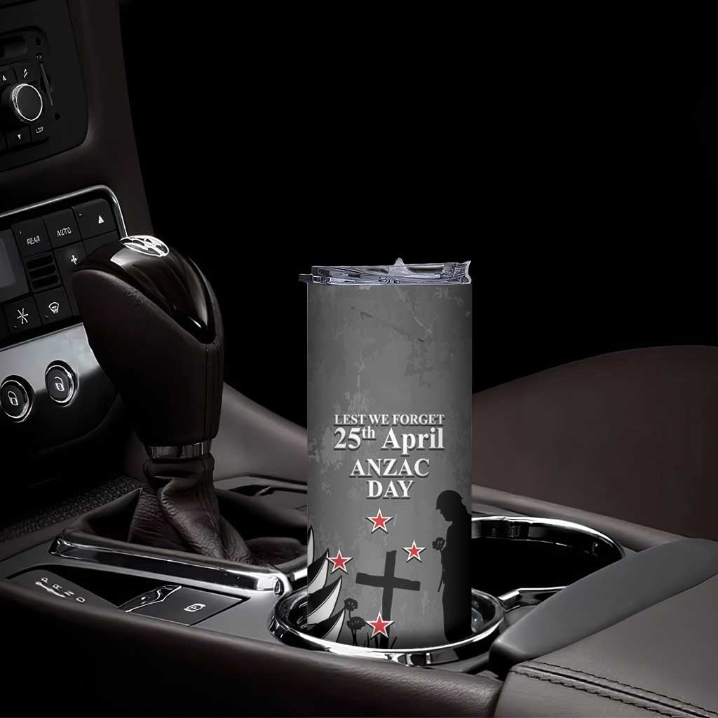 New Zealand ANZAC Day Skinny Tumbler 25th April Silver Fern With Poppy