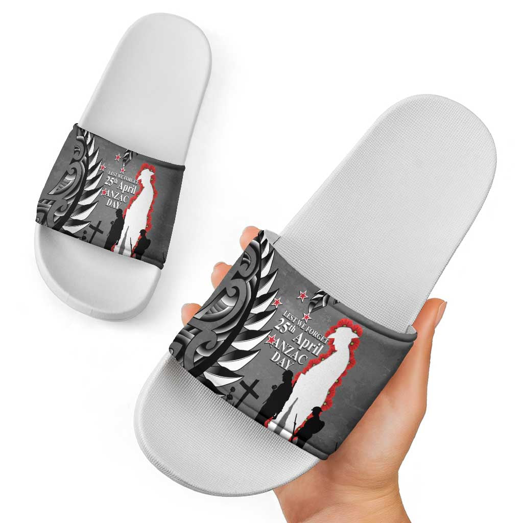 New Zealand ANZAC Day Slide Sandals 25th April Silver Fern With Poppy - Aussie Hoodie