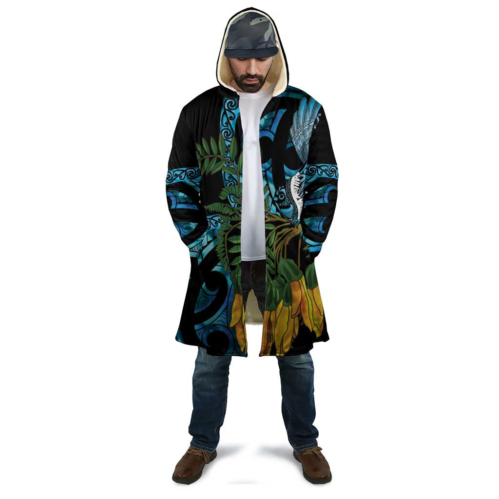 Turquoise New Zealand Kowhai And Piwakawaka Cloak Maori Ngaru Paua Shell - Aussie Hoodie