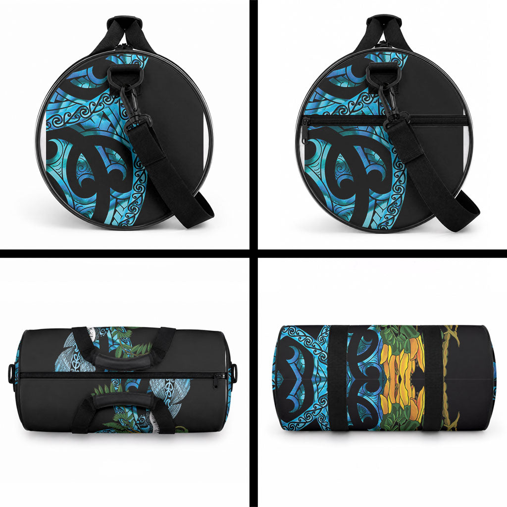 Turquoise New Zealand Kowhai And Piwakawaka Duffle Bag Maori Ngaru Paua Shell