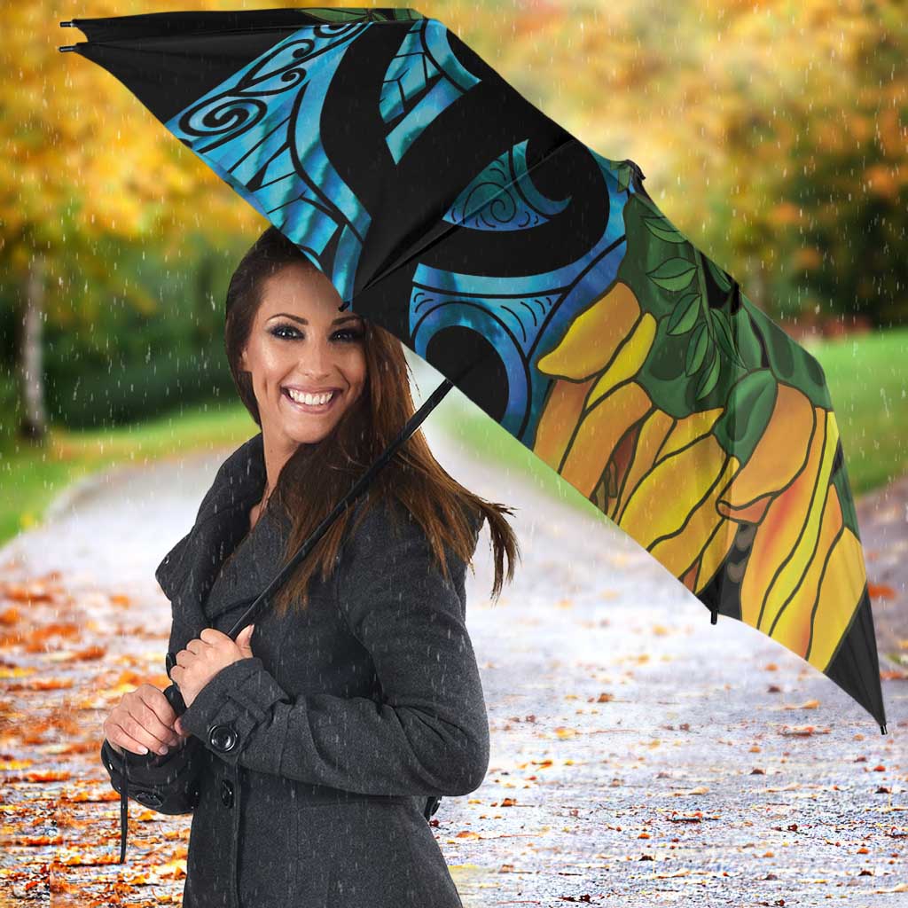 Turquoise New Zealand Kowhai And Piwakawaka Umbrella Maori Ngaru Paua Shell - Aussie Hoodie