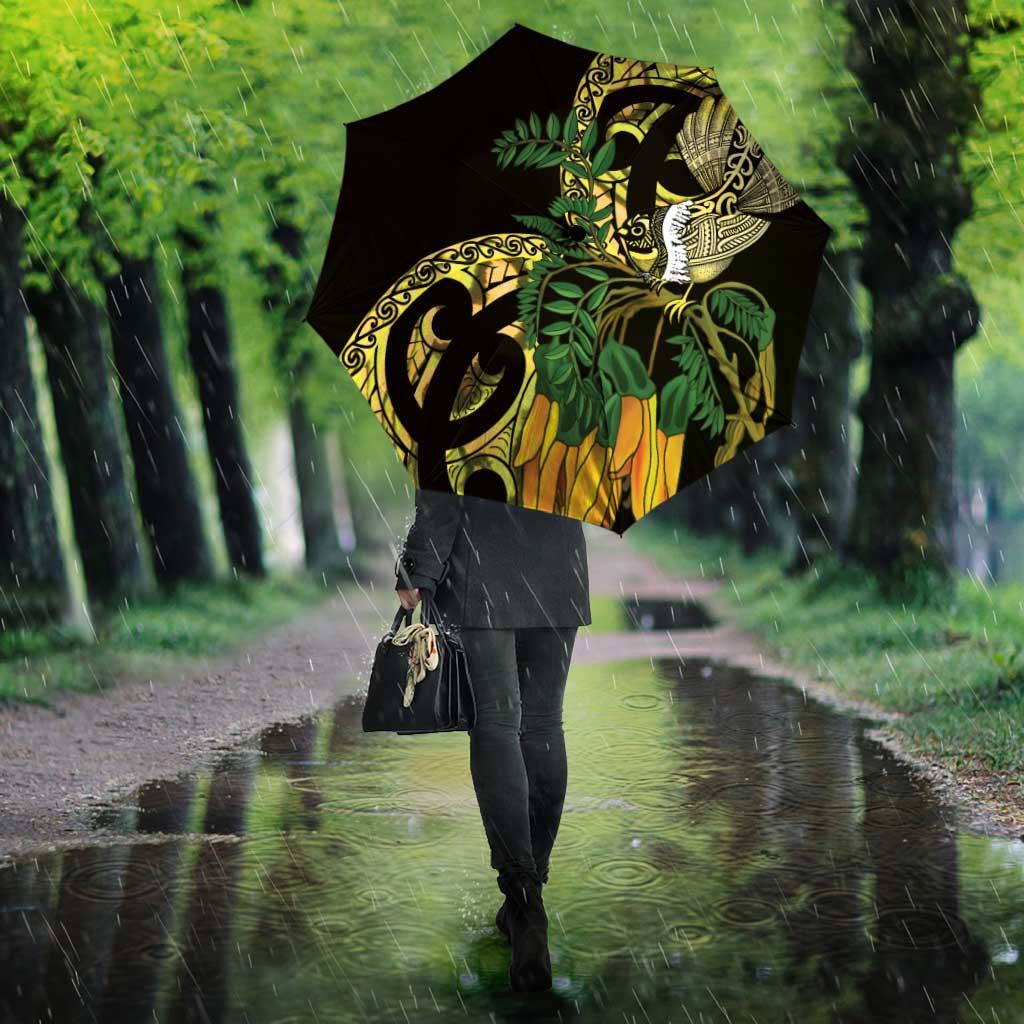 Yellow New Zealand Kowhai And Piwakawaka Umbrella Maori Ngaru Paua Shell - Aussie Hoodie