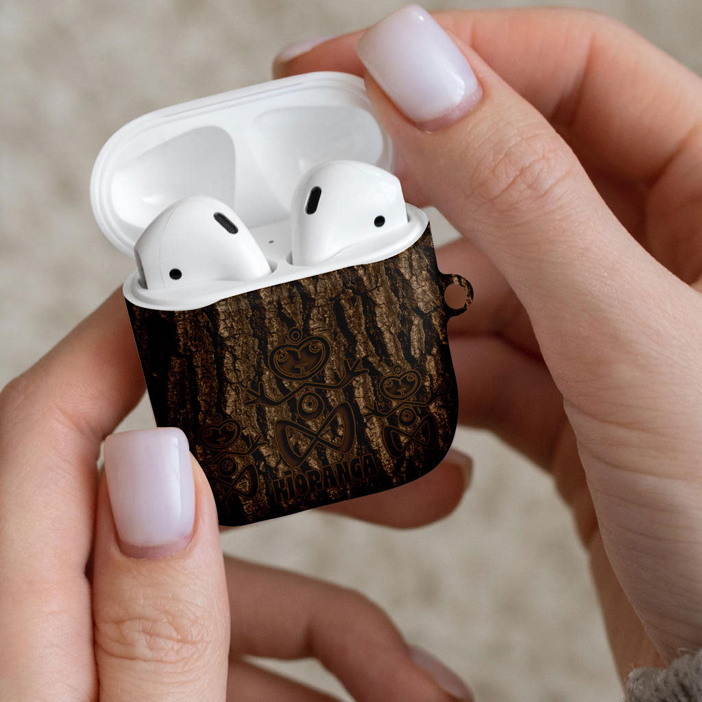 Kioranga Moriori New Zealand AirPods Case Kopi Rakau Carving Art