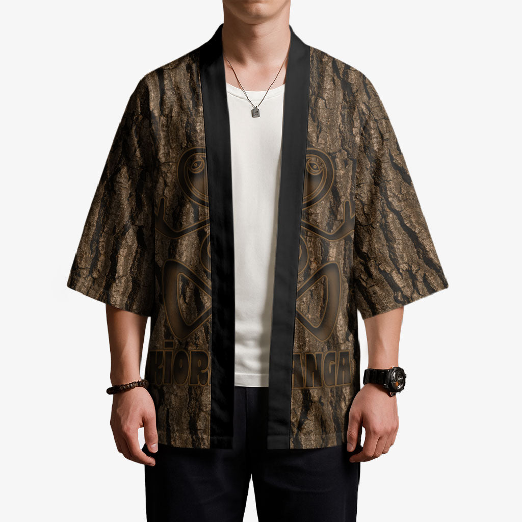 Kioranga Moriori New Zealand Kimono Kopi Rakau Carving Art