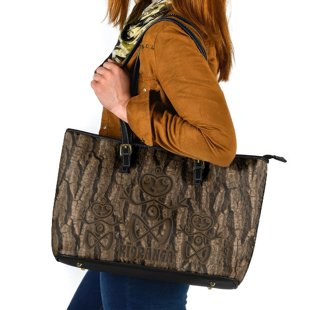 Kioranga Moriori New Zealand Leather Tote Bag Kopi Rakau Carving Art