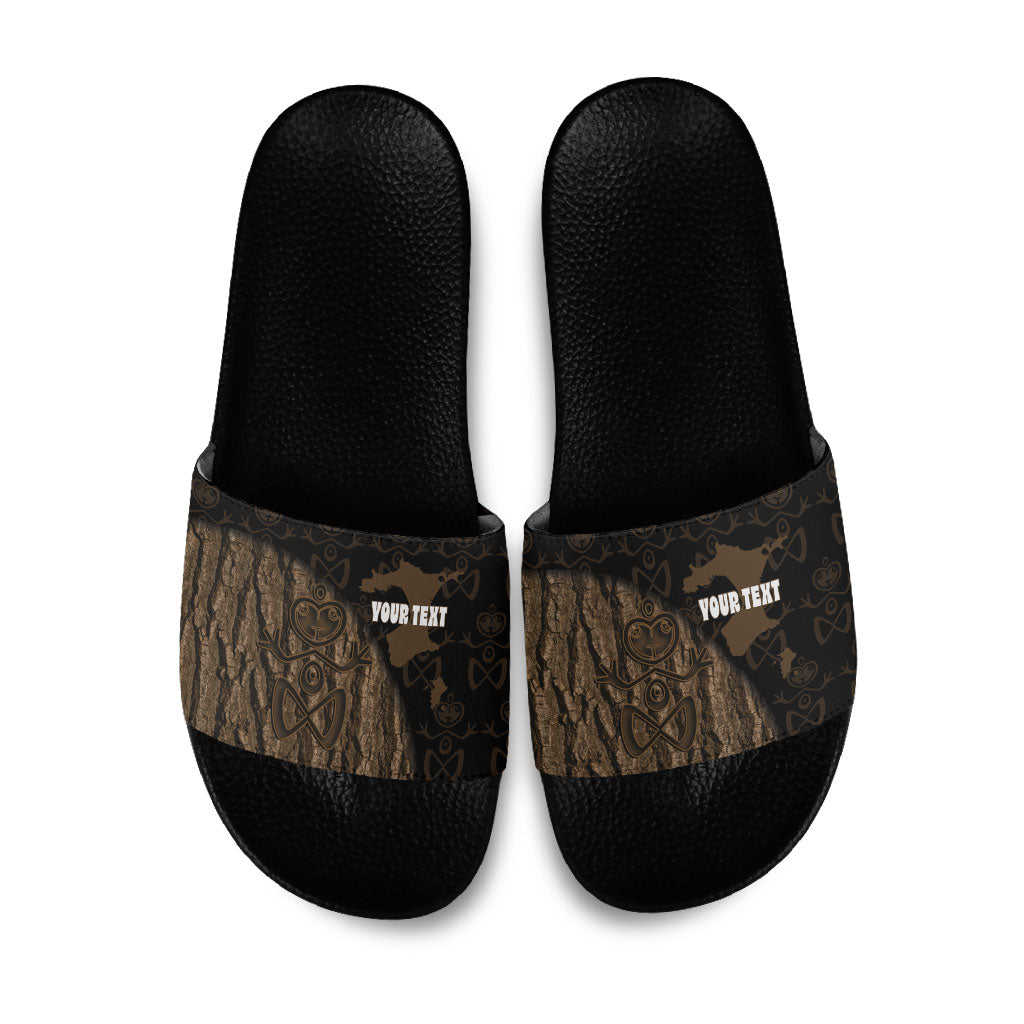 Moriori Kekoru New Zealand Personalised Slide Sandals Kopi Rakau Carving Chatham Islands Map