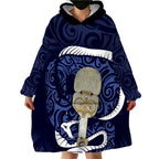 Blue New Zealand Eel Wearable Blanket Hoodie Aotearoa Maori Tuna With Kotiate Weapon