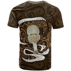Gold New Zealand Eel T Shirt Aotearoa Maori Tuna With Kotiate Weapon