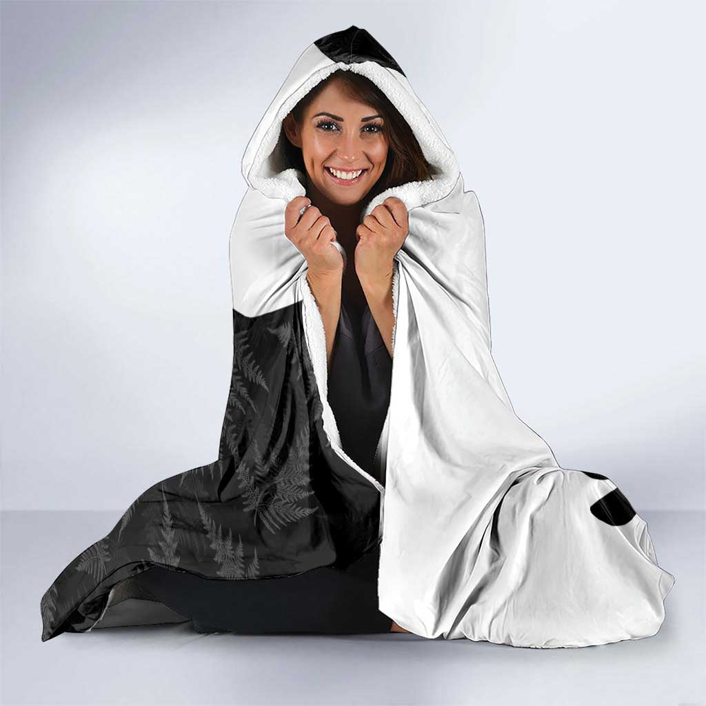 New Zealand Lawn Bowls Custom Hooded Blanket Aotearoa Silver Fern - Aussie Hoodie