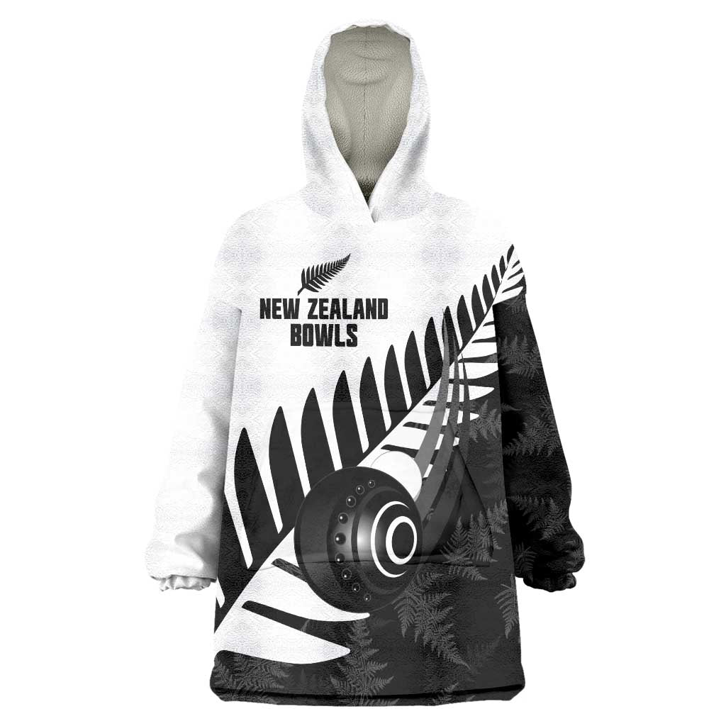 New Zealand Lawn Bowls Custom Wearable Blanket Hoodie Aotearoa Silver Fern - Aussie Hoodie