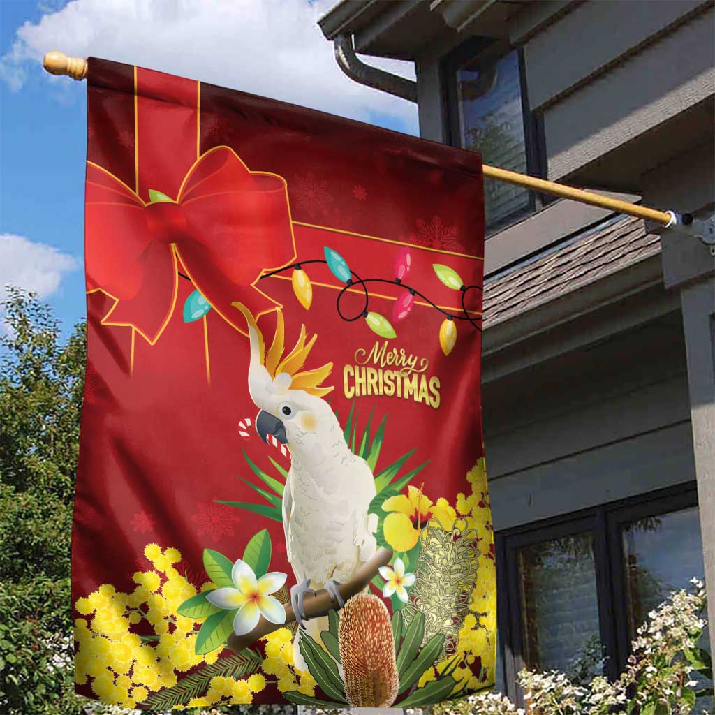 Australia Sulphur-crested Cockatoo Christmas Garden Flag Aussie Native Flowers Merry Xmas - Aussie Hoodie