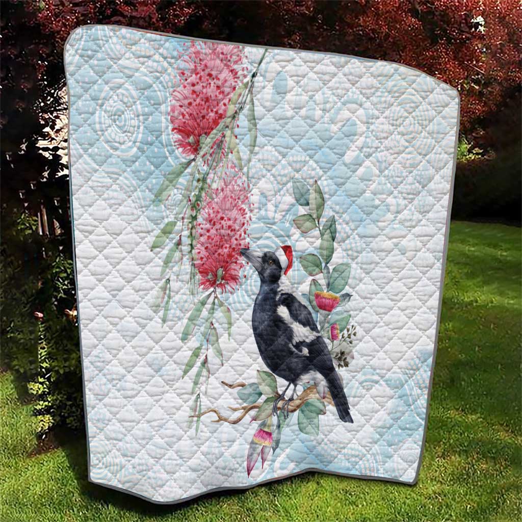 Australia Magpie Christmas Quilt Eucalyptus Aboriginal Watercolor Stylized - Aussie Hoodie