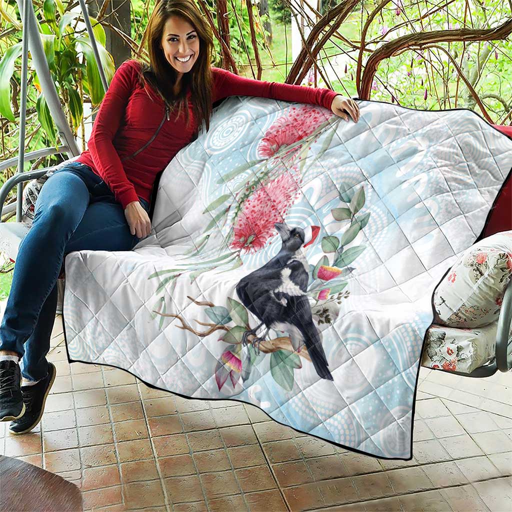 Australia Magpie Christmas Quilt Eucalyptus Aboriginal Watercolor Stylized - Aussie Hoodie