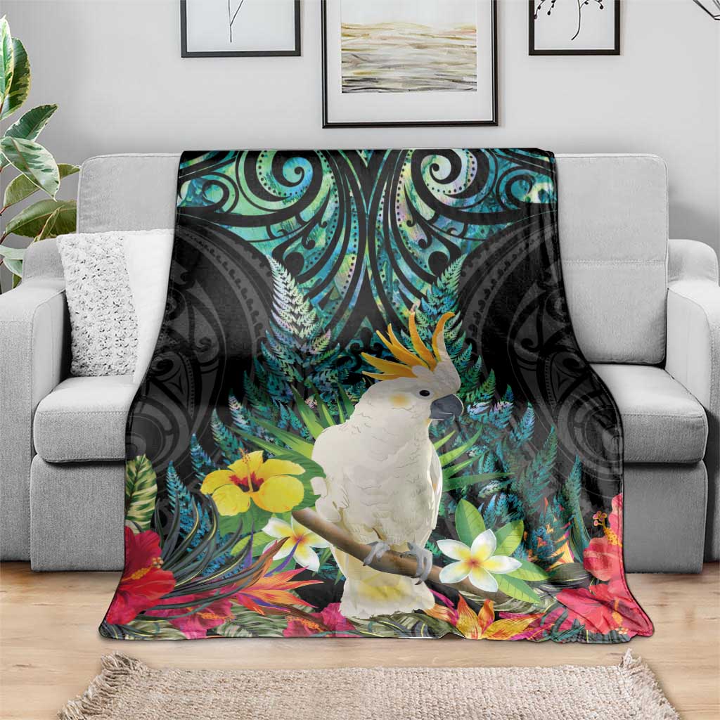 Sulphur-crested Cockatoo New Zealand Blanket Paua Shell Aotearoa Maori Tropical Flowers - Aussie Hoodie