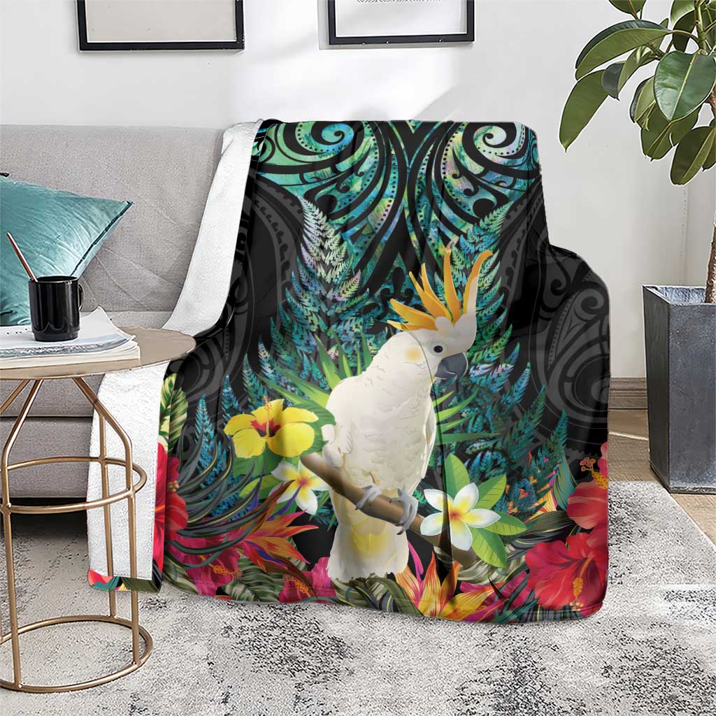Sulphur-crested Cockatoo New Zealand Blanket Paua Shell Aotearoa Maori Tropical Flowers - Aussie Hoodie