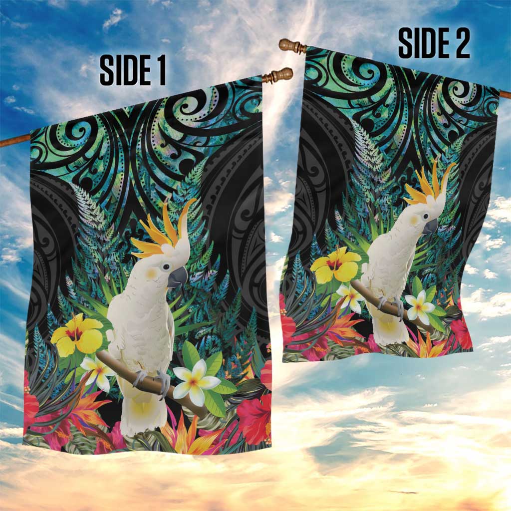 Sulphur-crested Cockatoo New Zealand Garden Flag Paua Shell Aotearoa Maori Tropical Flowers - Aussie Hoodie