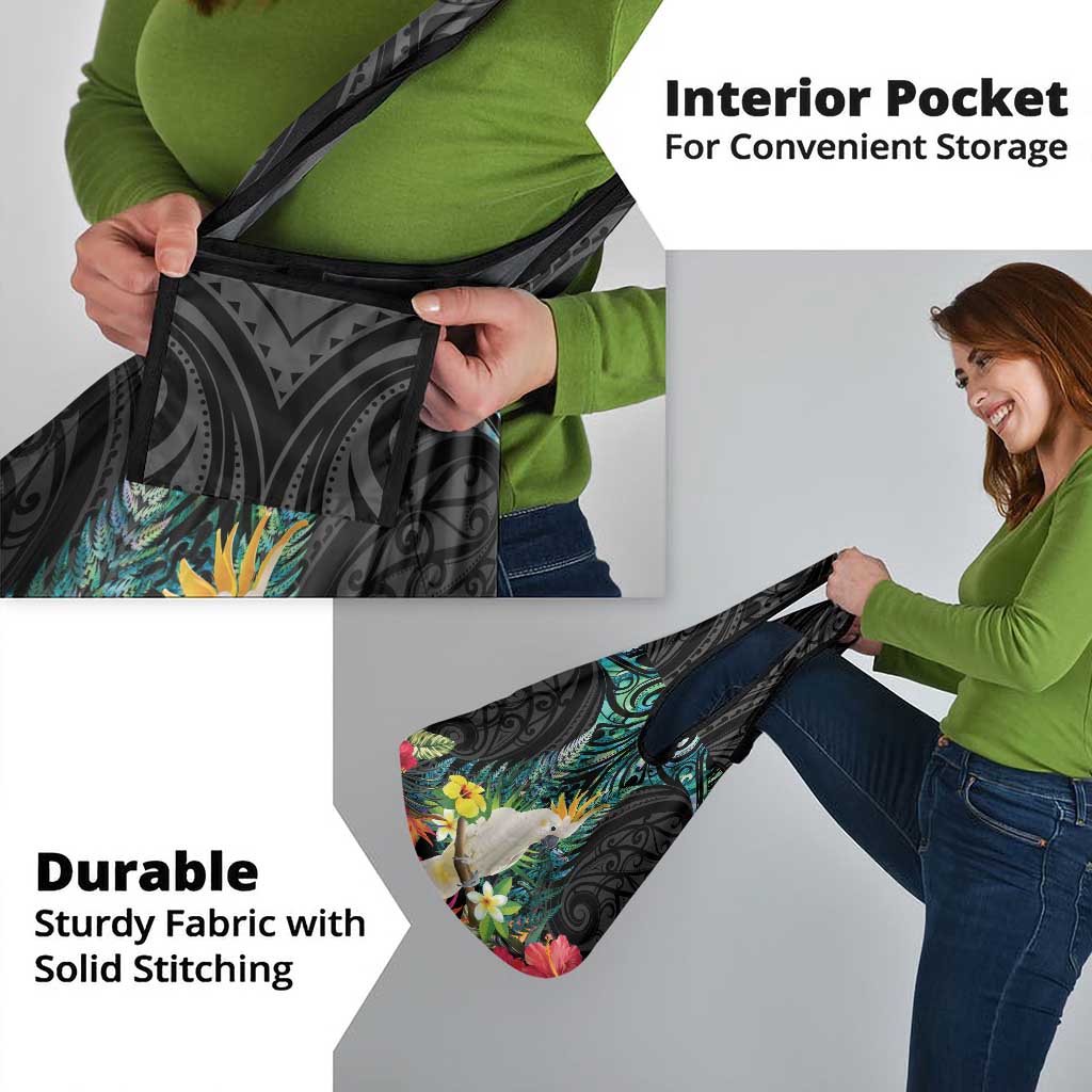 Sulphur-crested Cockatoo New Zealand Grocery Bag Paua Shell Aotearoa Maori Tropical Flowers - Aussie Hoodie