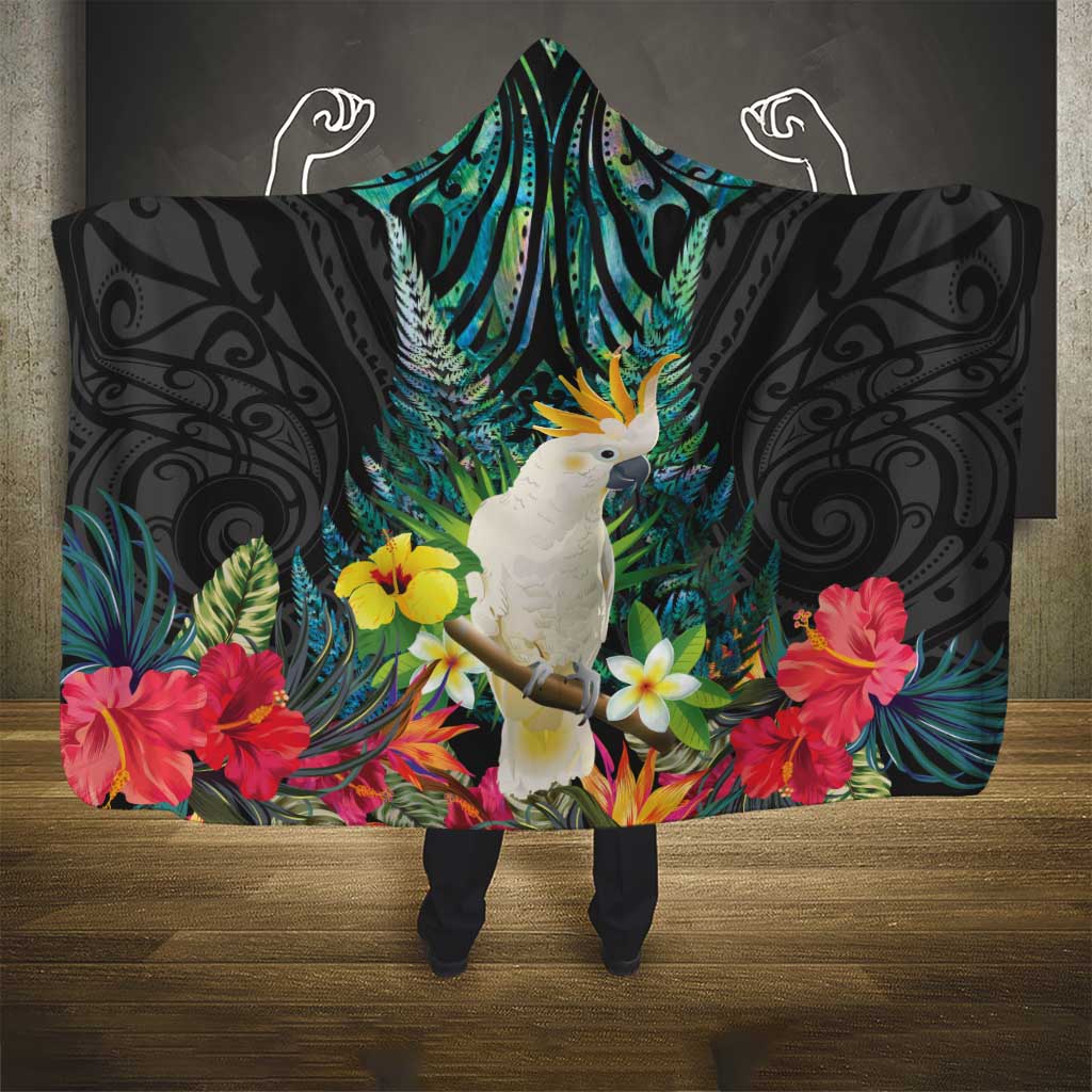 Sulphur-crested Cockatoo New Zealand Hooded Blanket Paua Shell Aotearoa Maori Tropical Flowers - Aussie Hoodie