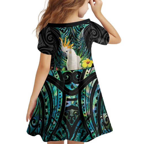 Sulphur-crested Cockatoo New Zealand Kid Short Sleeve Dress Paua Shell Aotearoa Maori Tropical Flowers - Aussie Hoodie