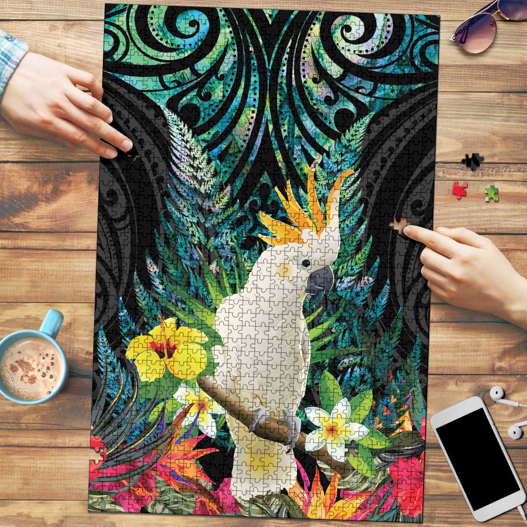 Sulphur-crested Cockatoo New Zealand Puzzle Paua Shell Aotearoa Maori Tropical Flowers - Aussie Hoodie