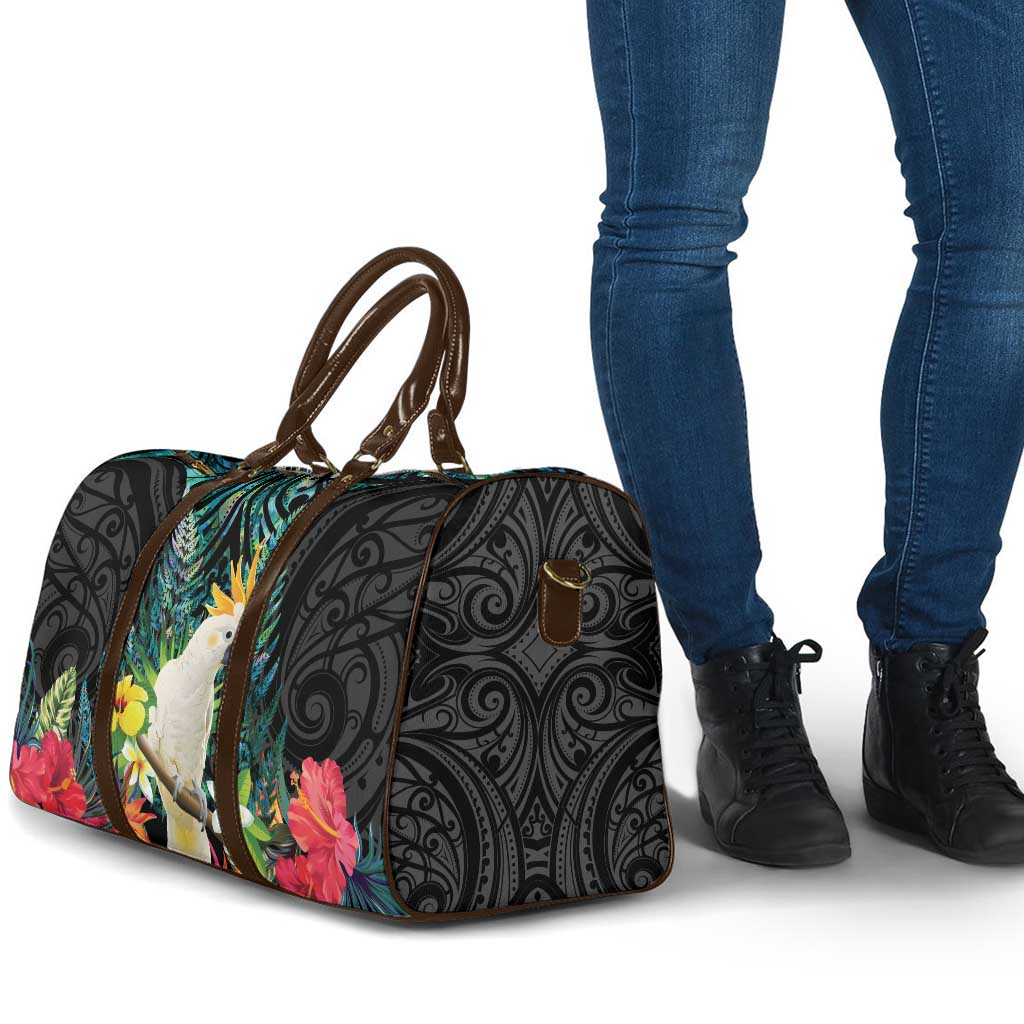 Sulphur-crested Cockatoo New Zealand Travel Bag Paua Shell Aotearoa Maori Tropical Flowers - Aussie Hoodie