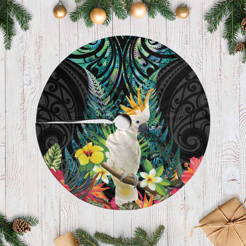 Sulphur-crested Cockatoo New Zealand Tree Skirt Paua Shell Aotearoa Maori Tropical Flowers - Aussie Hoodie