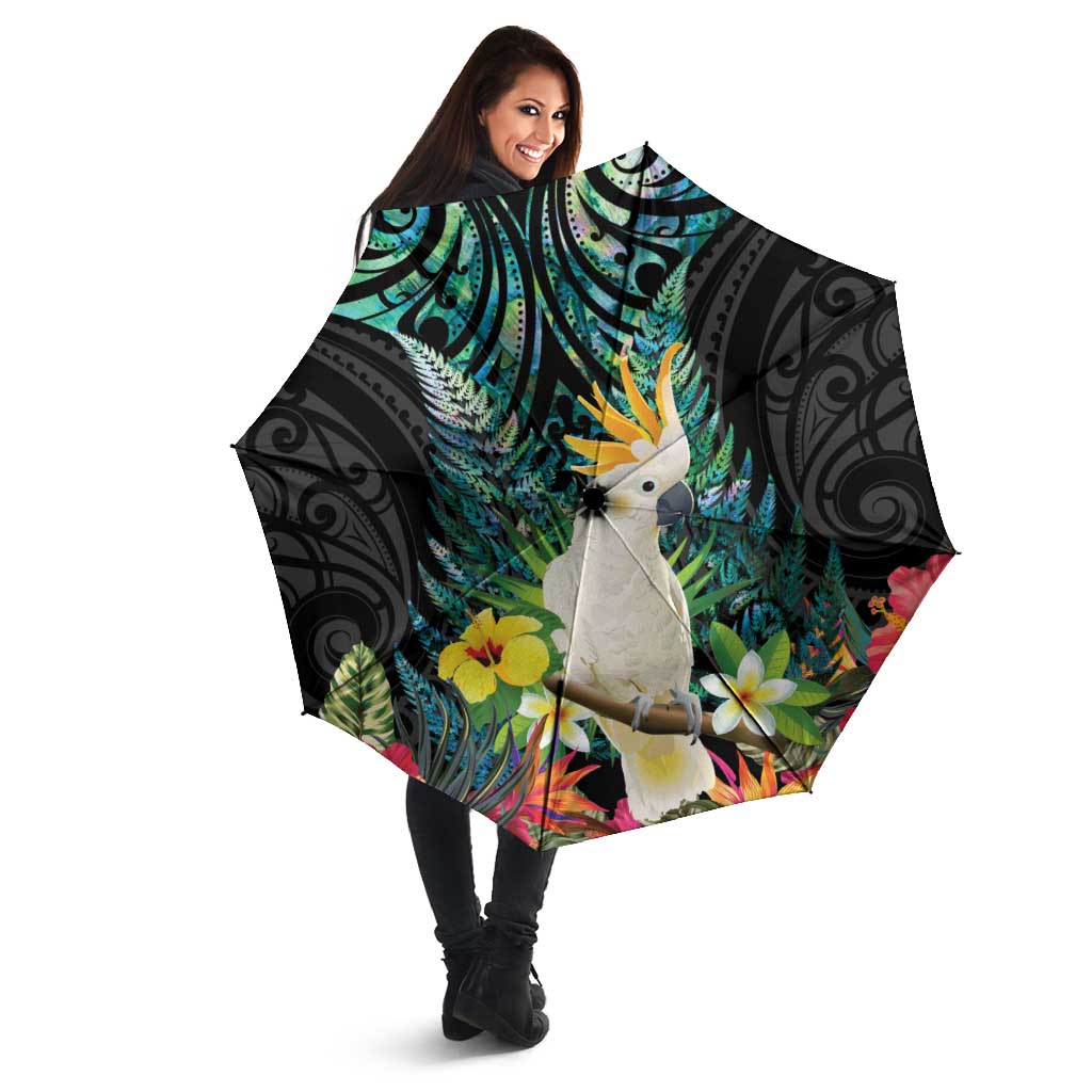 Sulphur-crested Cockatoo New Zealand Umbrella Paua Shell Aotearoa Maori Tropical Flowers - Aussie Hoodie