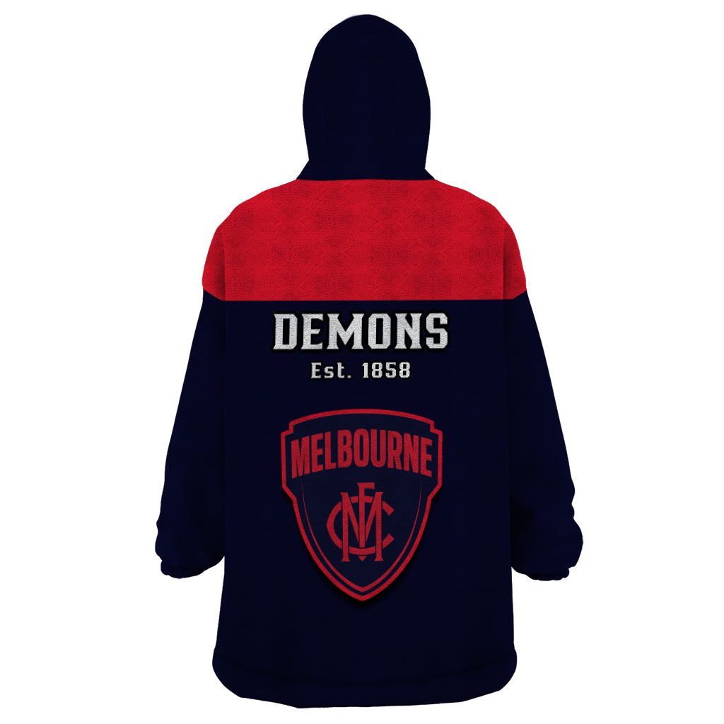 melbourne-football-2023-wearable-blanket-hoodie-go-demons-sporty-style