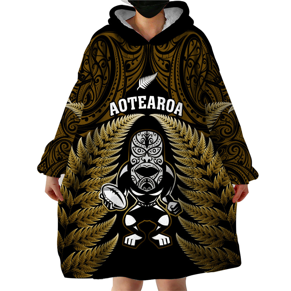 new-zealand-aotearoa-rugby-wearable-blanket-hoodie-nz-tiki-with-maori-fern-world-cup-gold-version