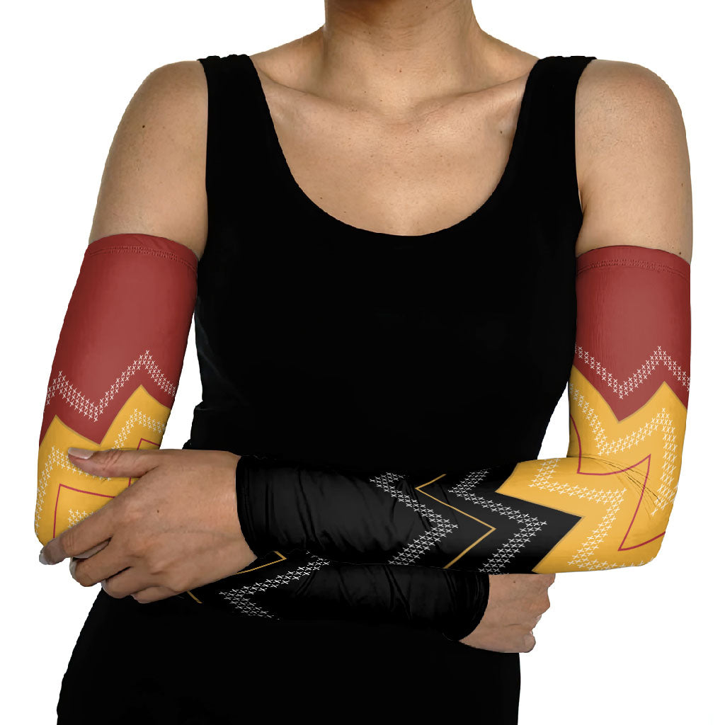 Kaokao Maori Tukutuku Inspired New Zealand Arm Sleeves