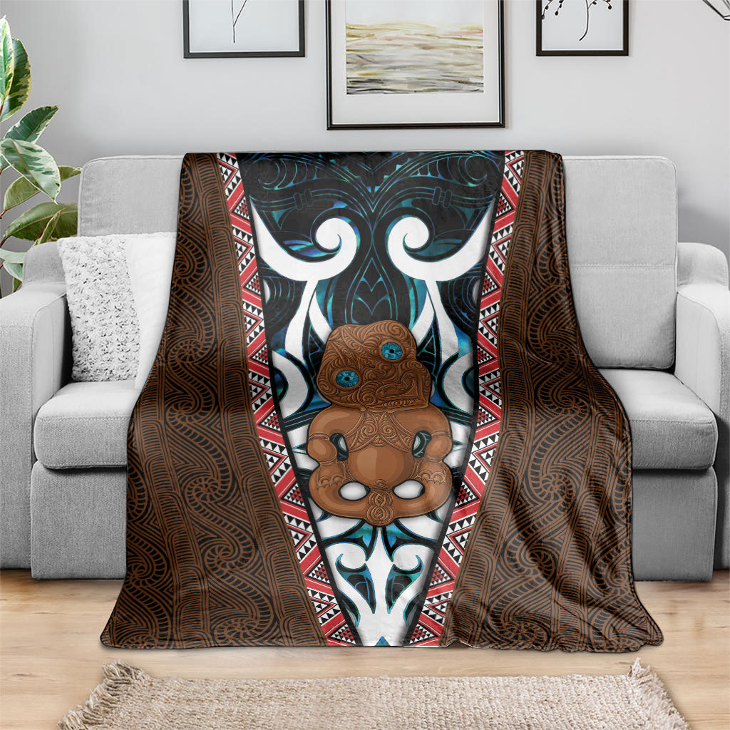 New Zealand Whakairo Blanket Tiki Maori Carving Taniko Motifs
