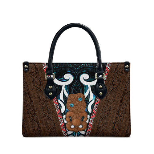 New Zealand Whakairo Leather Bag Tiki Maori Carving Taniko Motifs