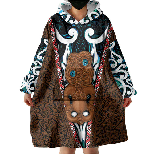 New Zealand Whakairo Wearable Blanket Hoodie Tiki Maori Carving Taniko Motifs