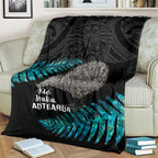 custom-new-zealand-silver-fern-rugby-blanket-pacific-2023-kia-haka-kiwis-with-maori-ta-moko