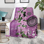 Australia Boronia Blanket Aussie Native Flowers Indigenous Art - Aussie Hoodie