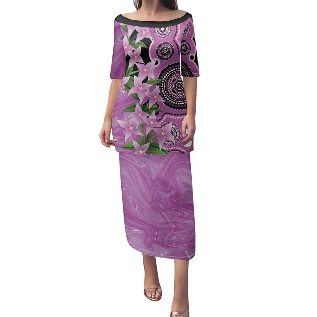 Australia Boronia Family Matching Puletasi and Hawaiian Shirt Aussie Native Flowers Indigenous Art - Aussie Hoodie