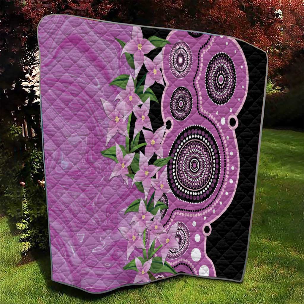 Australia Boronia Quilt Aussie Native Flowers Indigenous Art - Aussie Hoodie