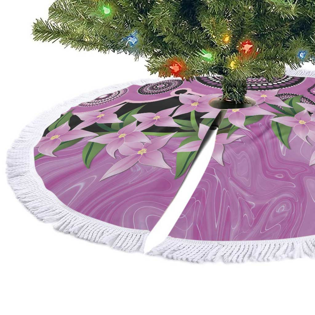 Australia Boronia Tree Skirt Aussie Native Flowers Indigenous Art - Aussie Hoodie