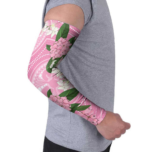 Australia Lilly Pilly Riberry Arm Sleeves Aussie Native Flowers Indigenous Art - Aussie Hoodie