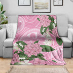Australia Lilly Pilly Riberry Blanket Aussie Native Flowers Indigenous Art - Aussie Hoodie