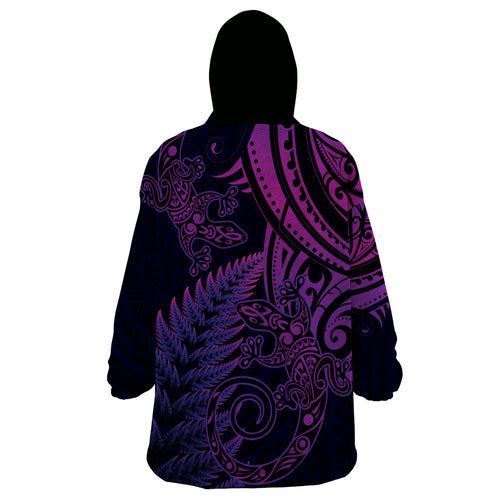 New Zealand Lizard Wearable Blanket Hoodie Silver Fern Aotearoa Maori Purple Version