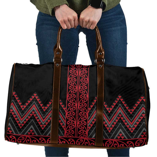 Red Aotearoa Mangopare Kowhaiwhai Niho Taniwha Travel Bag Maori New Zealand - Aussie Hoodie