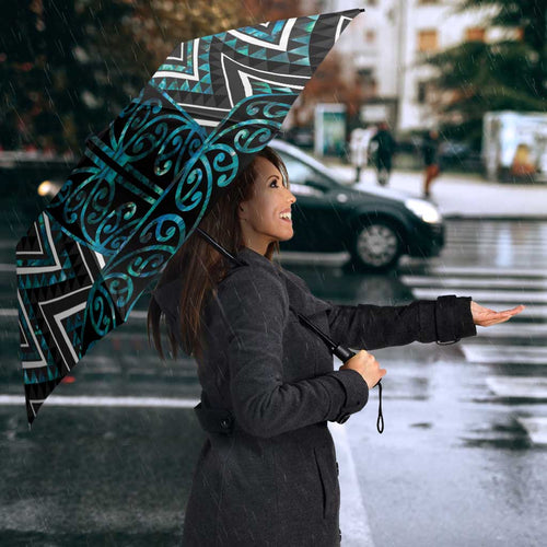 Paua Shell Aotearoa Mangopare Kowhaiwhai Niho Taniwha Umbrella Maori New Zealand - Aussie Hoodie