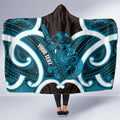 Kikorangi Aotearoa Atua Tumatauenga Personalised Hooded Blanket Maori God Of War Tiki With Taiaha