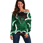 Kakariki Aotearoa Atua Tumatauenga Personalised Off Shoulder Sweater Maori God Of War Tiki With Taiaha