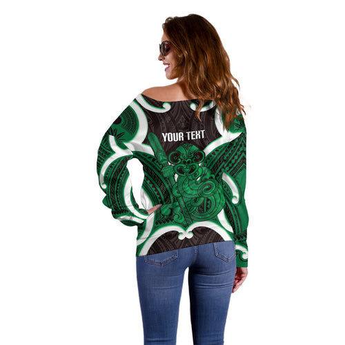 Kakariki Aotearoa Atua Tumatauenga Personalised Off Shoulder Sweater Maori God Of War Tiki With Taiaha