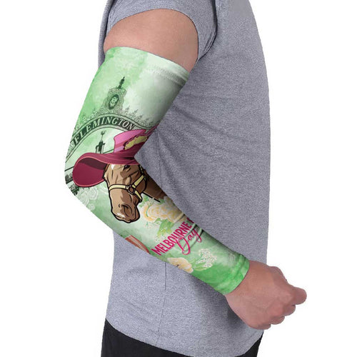 Australia Cup Melbourne Horse Racing Arm Sleeves Hats Heels & Horseshoes Yellow Roses - Aussie Hoodie