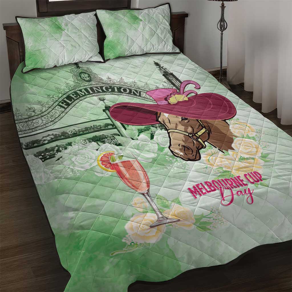 Australia Cup Melbourne Horse Racing Quilt Bed Set Hats Heels & Horseshoes Yellow Roses - Aussie Hoodie