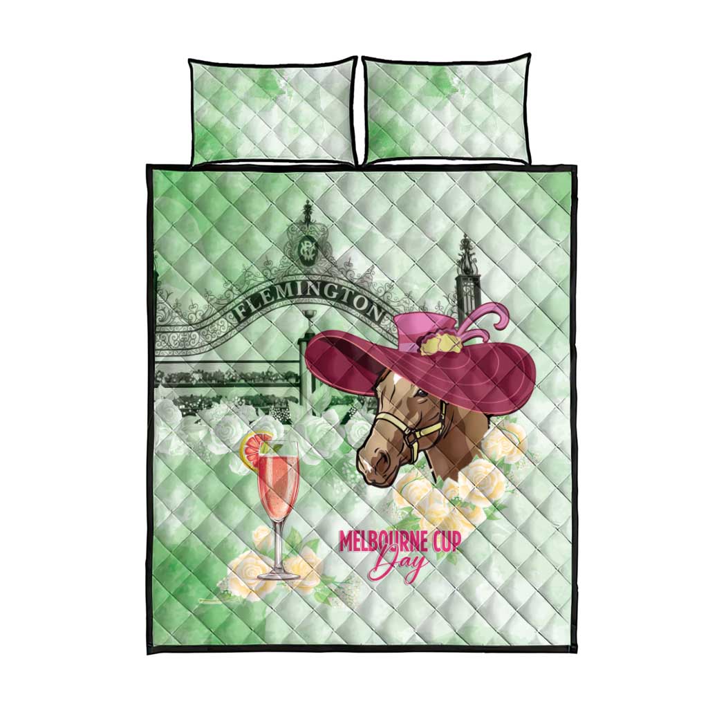 Australia Cup Melbourne Horse Racing Quilt Bed Set Hats Heels & Horseshoes Yellow Roses - Aussie Hoodie
