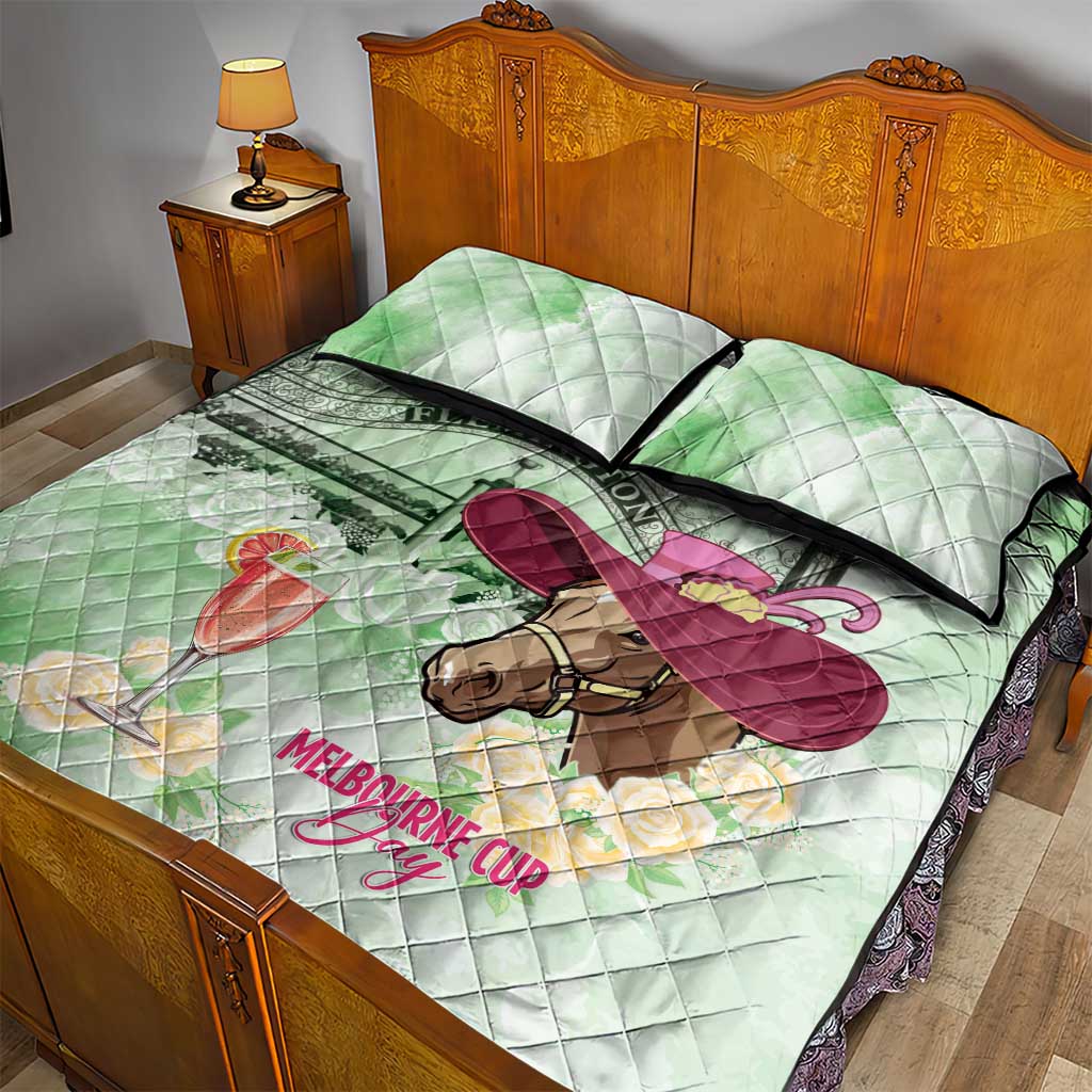 Australia Cup Melbourne Horse Racing Quilt Bed Set Hats Heels & Horseshoes Yellow Roses - Aussie Hoodie